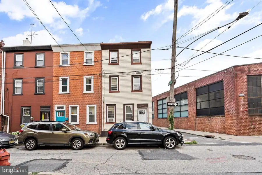 18 E Columbia Ave, Philadelphia, PA 19125 - Image #2