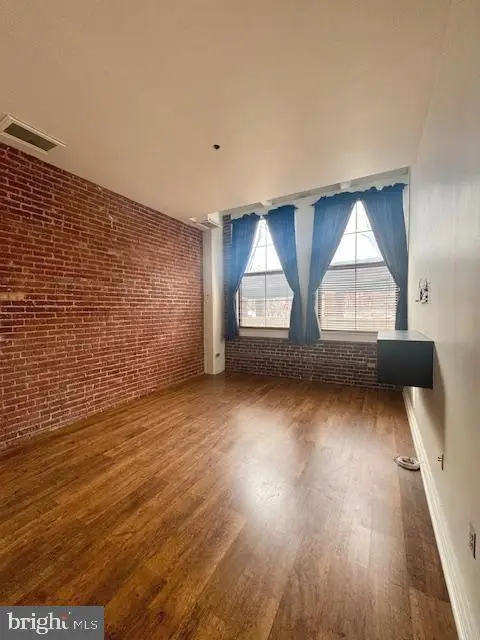 315 New St #120, Philadelphia, PA 19106 - Image #2