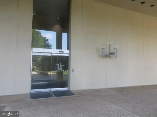 200 Locust St #8a, Philadelphia, PA 19106 - Image #3