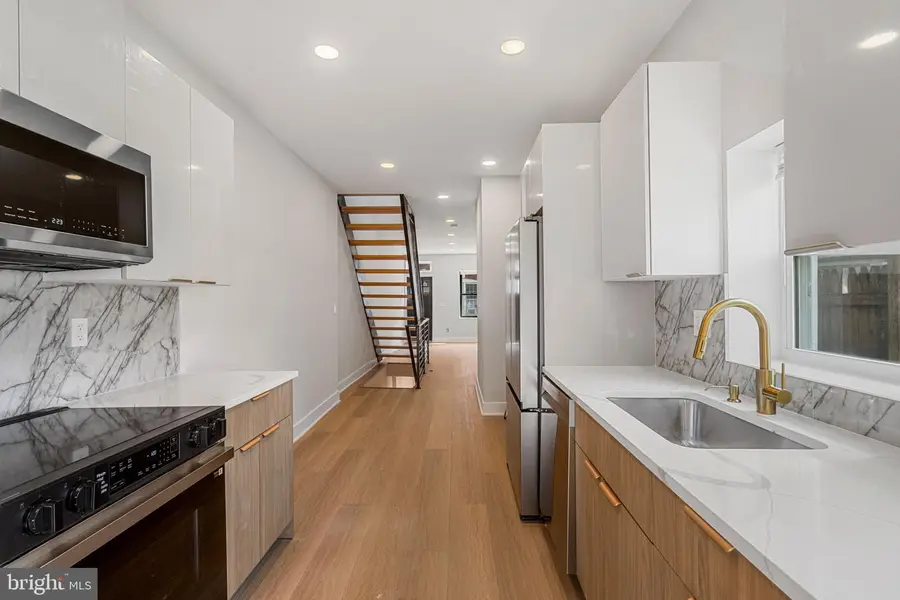 627 Durfor St, Philadelphia, PA 19148 - Image #2