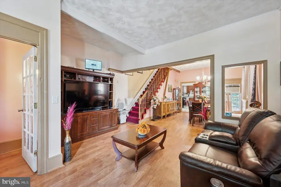 30 W Apsley St, Philadelphia, PA 19144 - Image #3