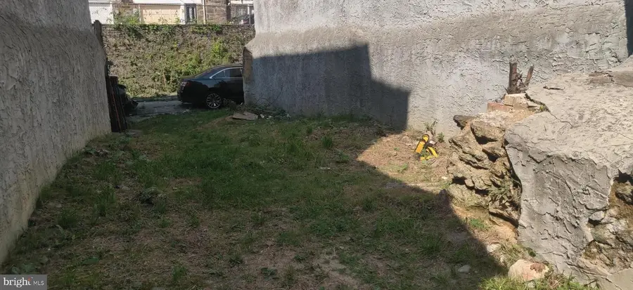 5744 Kemble Ave, Philadelphia, PA 19141 - Image #2