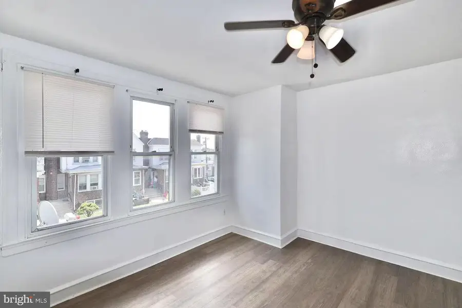 7208 Glenloch St, Philadelphia, PA 19135 - Image #2