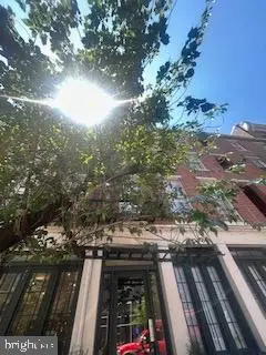 212-20 Race St #4b, Philadelphia, PA 19106 - Image #2