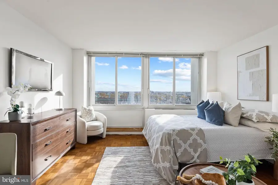 604-36 S Washington Sq #913, Philadelphia, PA 19106 - Image #3