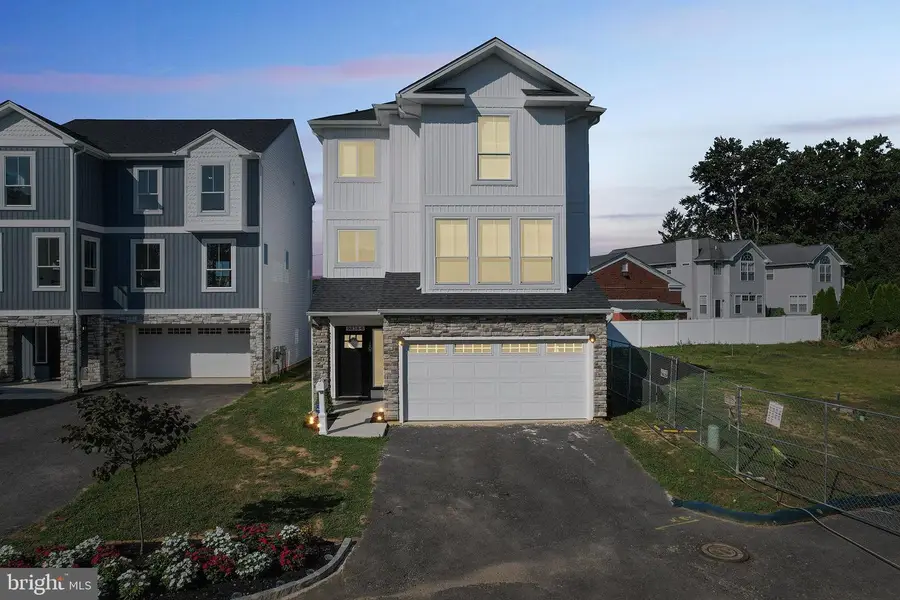 9838 Legion St #5, Philadelphia, PA 19114 - Image #3