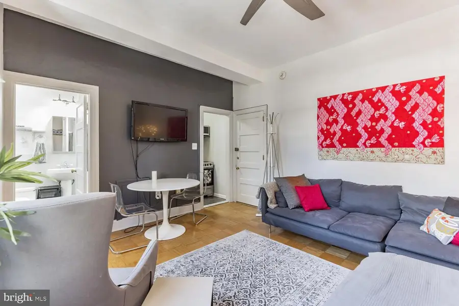 250 S 13th St #8f, Philadelphia, PA 19107 - Image #3