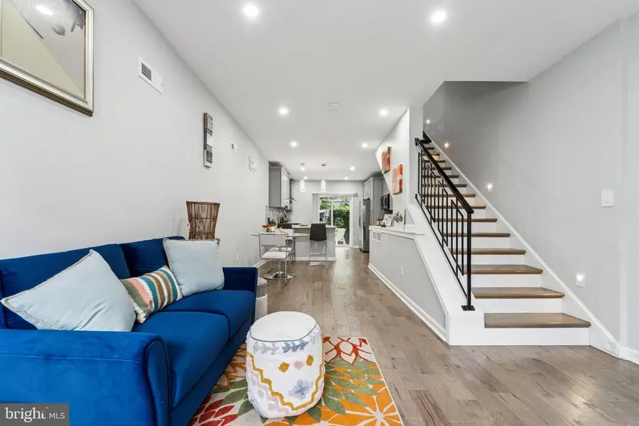 2124 Fernon St, Philadelphia, PA 19145 - Image #3