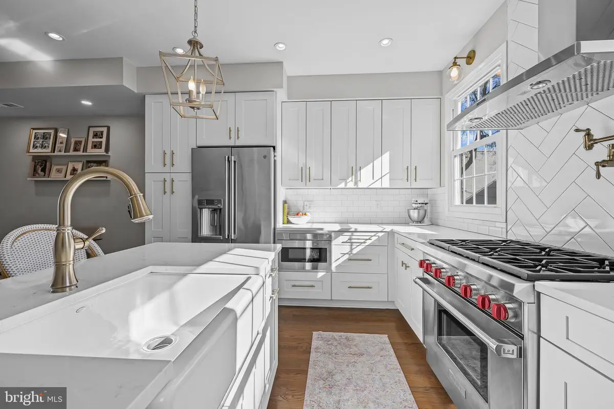 2150 Webster St, Philadelphia, PA 19146 - Image #1