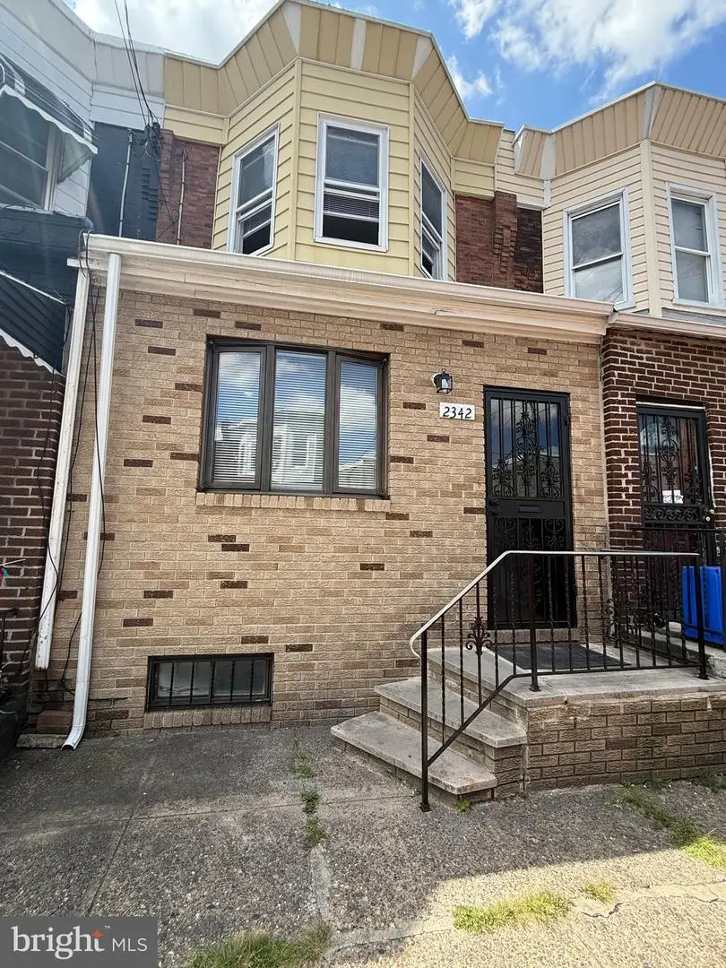 2342 Tasker St, Philadelphia, PA 19145 - Image #1