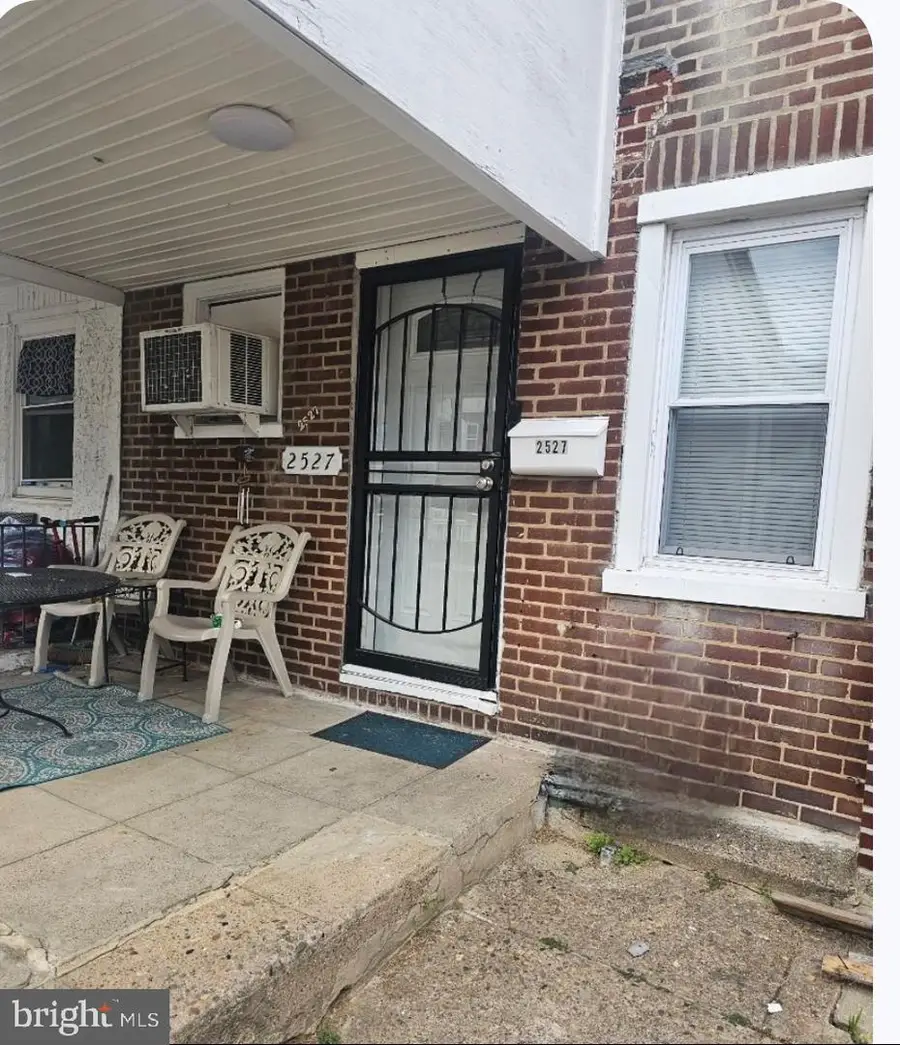 2527 S Massey St, Philadelphia, PA 19142 - Image #2