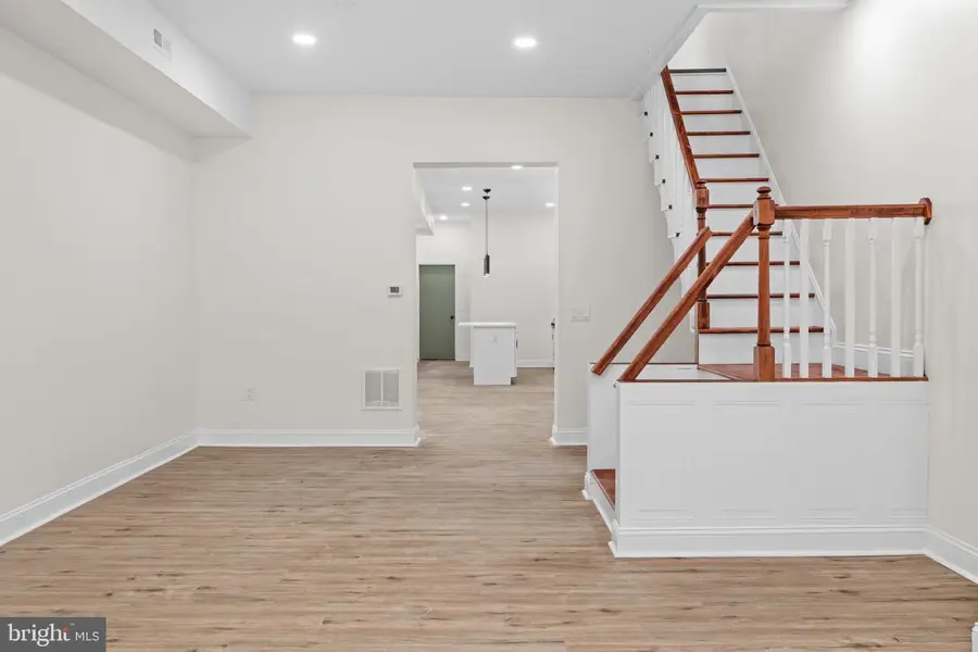 1043 E Chelten Ave, Philadelphia, PA 19138 - Image #2