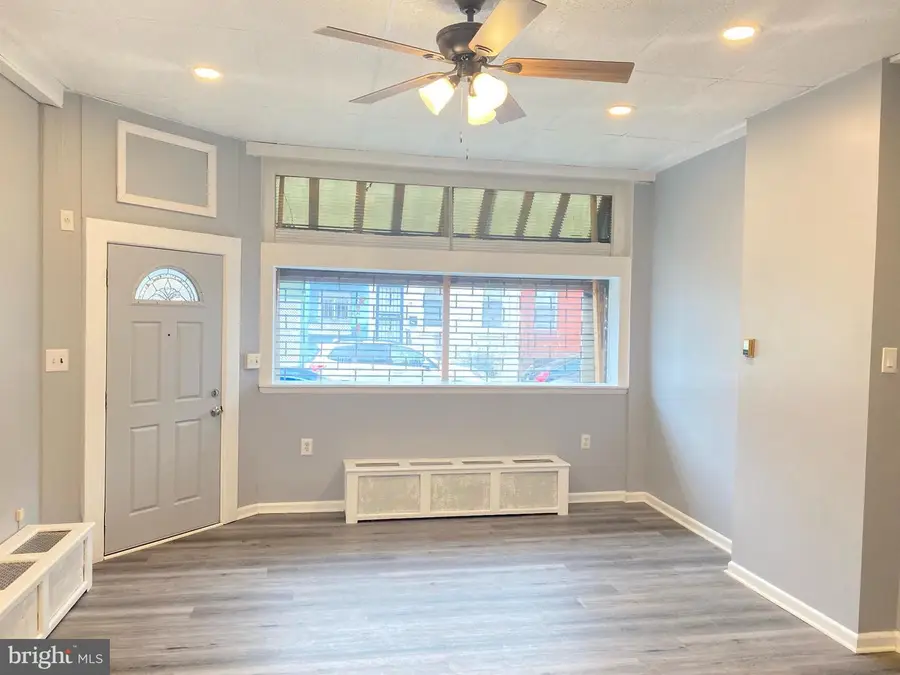 2013 S 5th St, Philadelphia, PA 19148 - Image #2