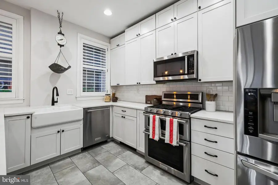 1238 Waverly St, Philadelphia, PA 19147 - Image #2