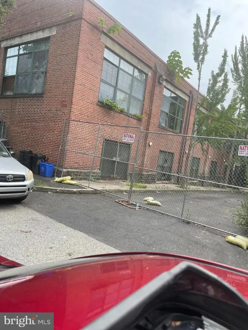 5433 Wakefield St, Philadelphia, PA 19144 - Image #3