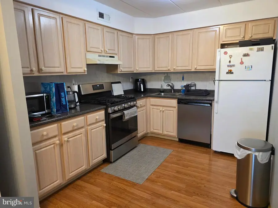 8950 Krewstown Rd #204, Philadelphia, PA 19115 - #2