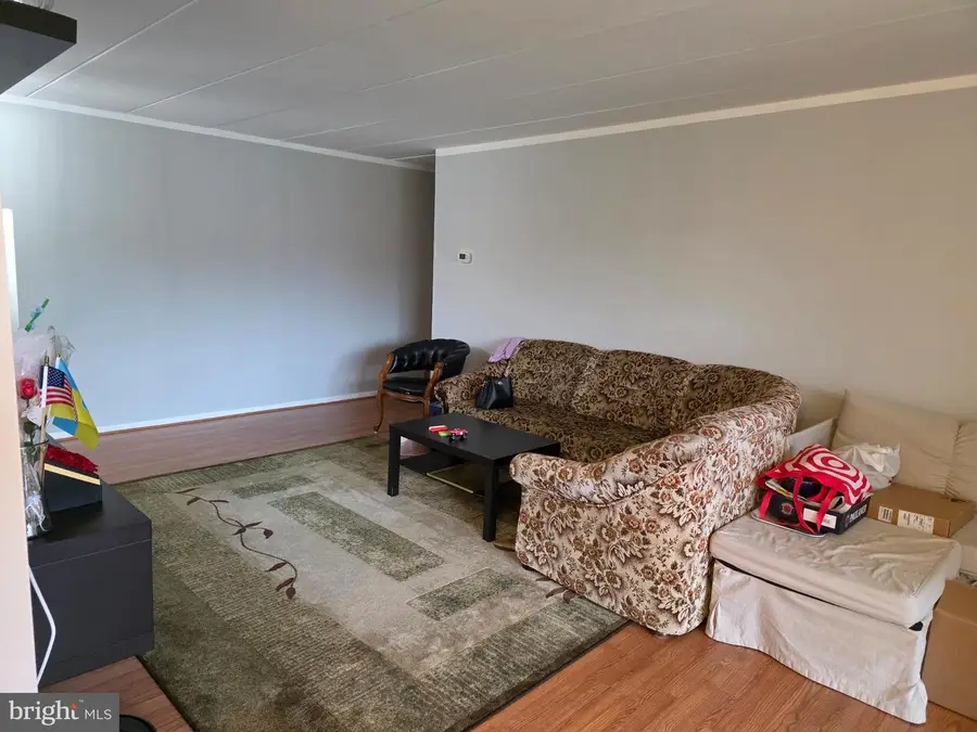 8950 Krewstown Rd #204, Philadelphia, PA 19115 - #3