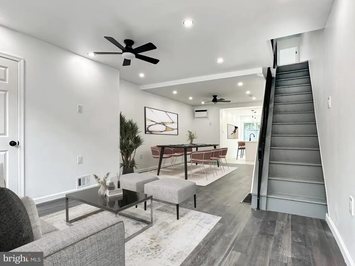 2040 S Norwood St, Philadelphia, PA 19145 - Image #1