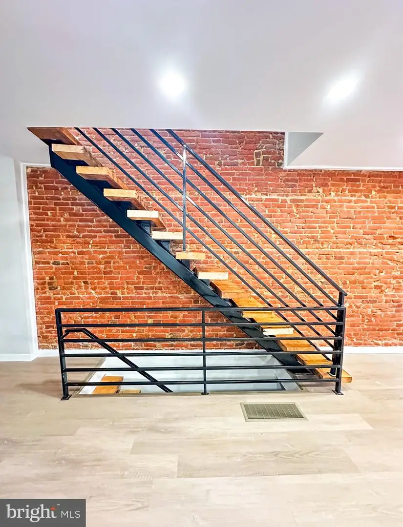 2437 S Beulah St, Philadelphia, PA 19148 - Image #3