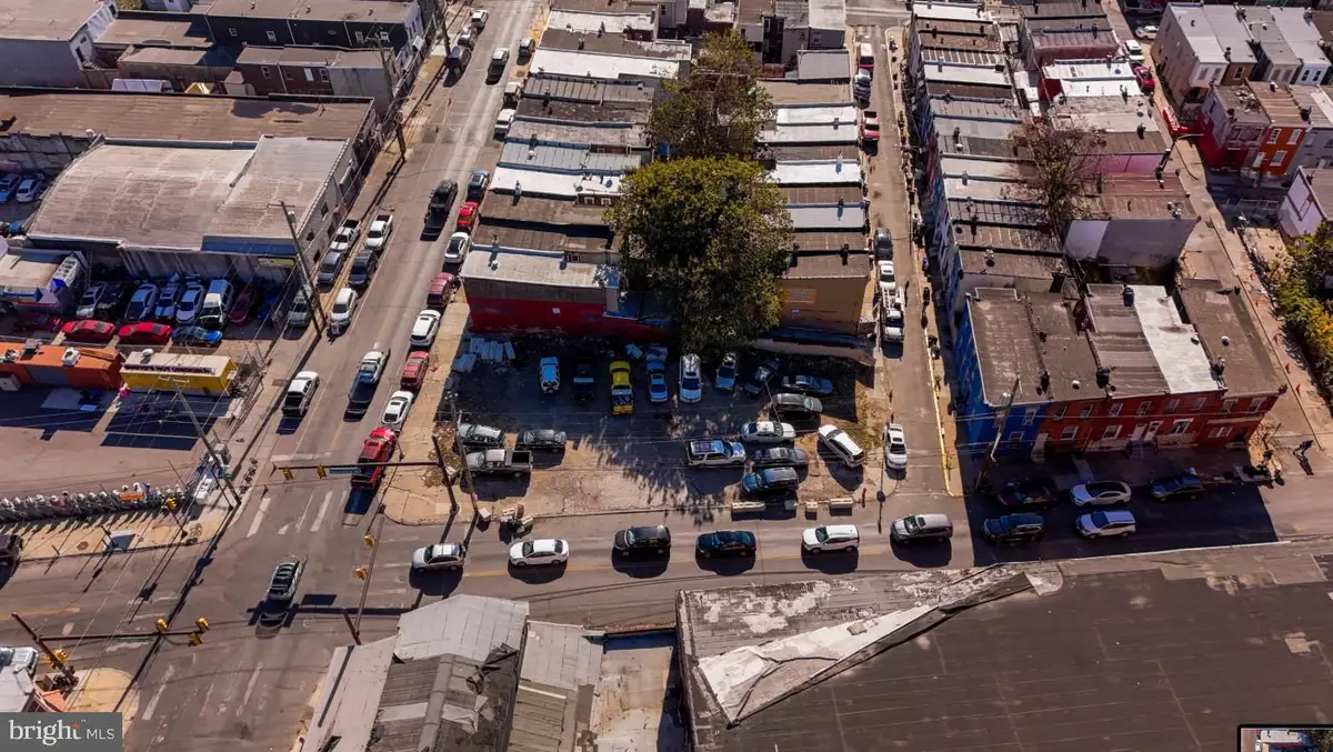 202 W Glenwood Ave, Philadelphia, PA 19140 - Image #1