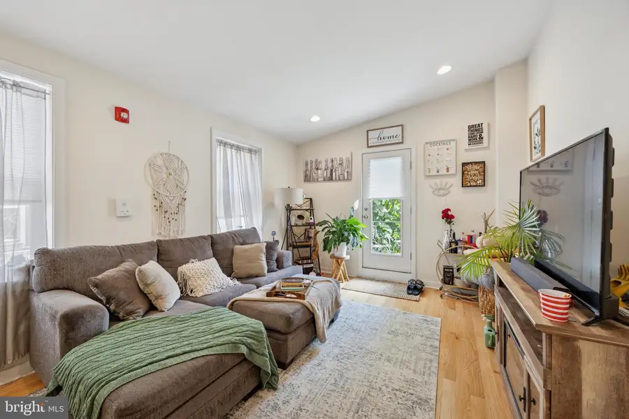 919 N 19th St, Philadelphia, PA 19130 - Image #3