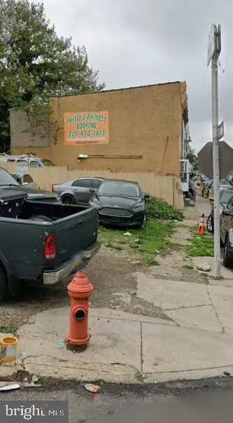 216 W Glenwood Ave, Philadelphia, PA 19140 - Image #2