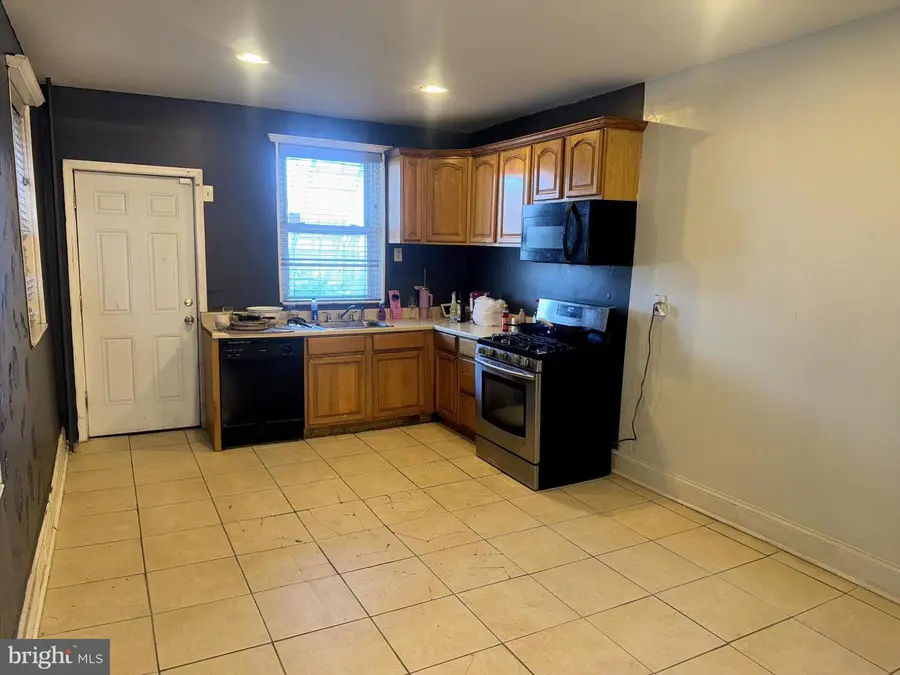 218 E Roosevelt Blvd, Philadelphia, PA 19120 - Image #2
