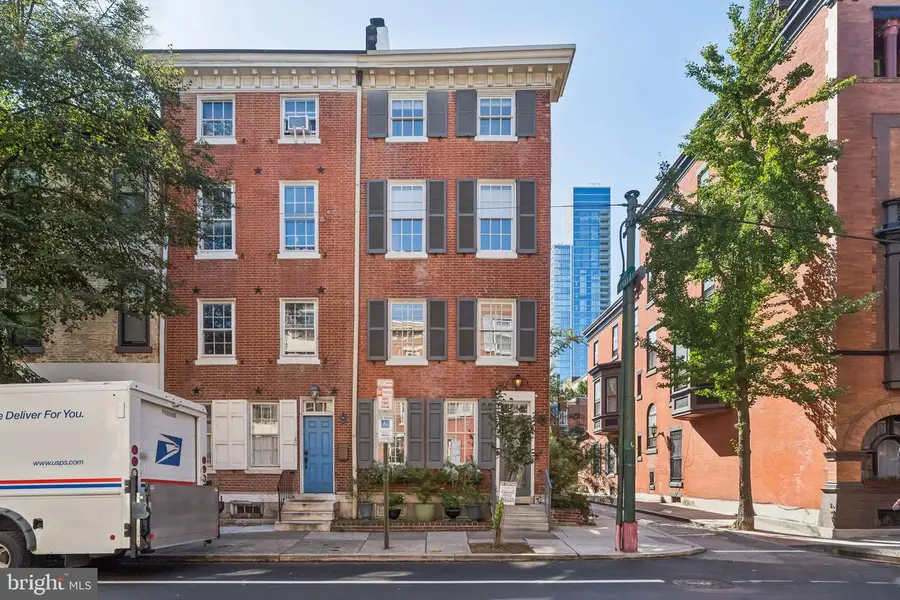 338 S 12th St, Philadelphia, PA 19107 - Image #2