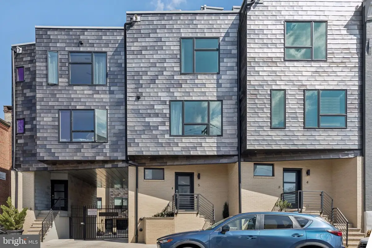 1305 N 27th St #5, Philadelphia, PA 19121 - Image #1