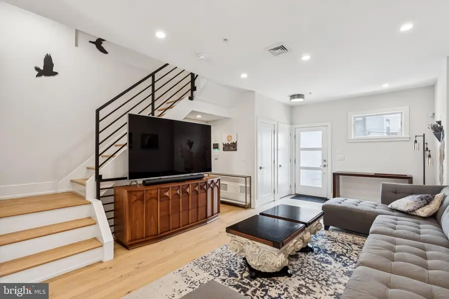 1305 N 27th St #5, Philadelphia, PA 19121 - Image #2