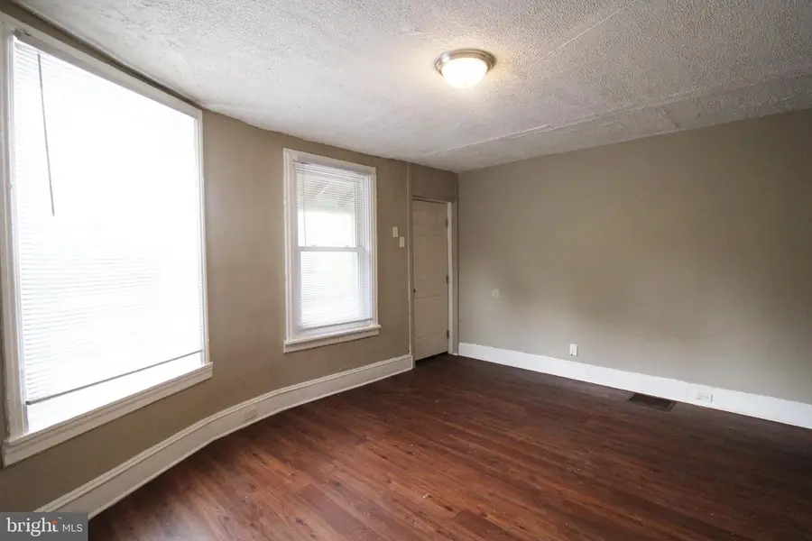 1220 S Hanson St, Philadelphia, PA 19143 - Image #3