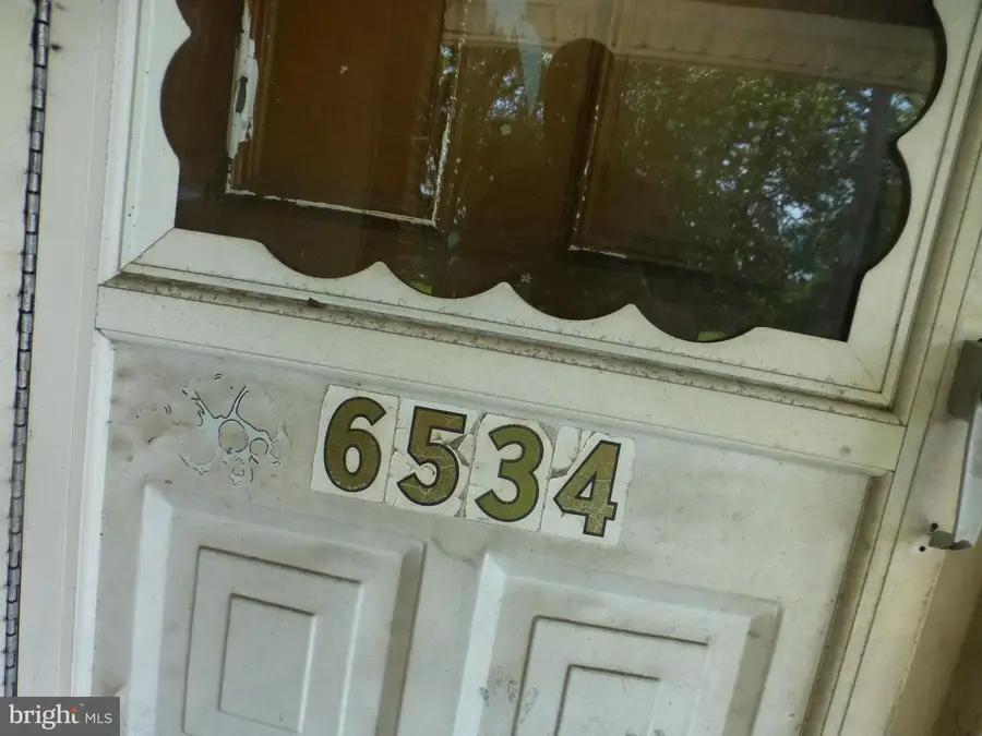 6534 Hegerman St, Philadelphia, PA 19135 - Image #3