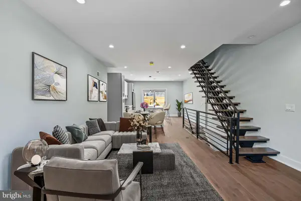 2202 E Huntingdon St, PHILADELPHIA, PA 19125