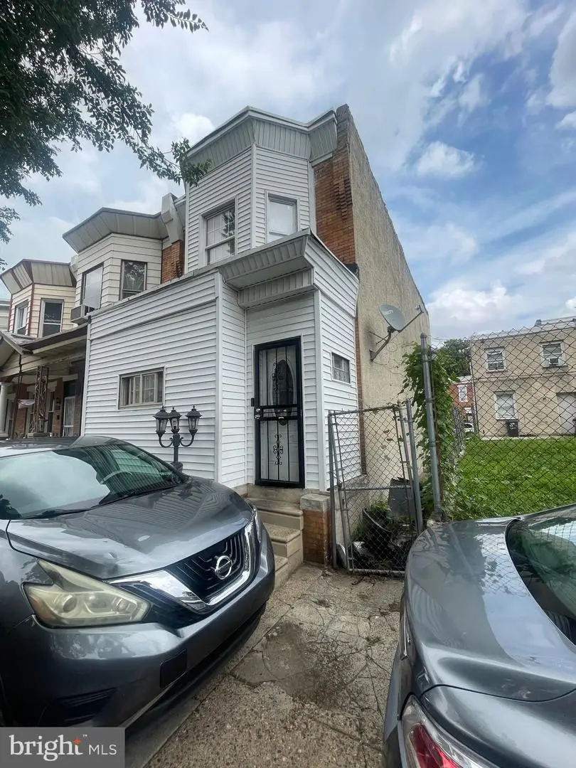 4225 N Sydenham St, Philadelphia, PA 19140 - Image #2