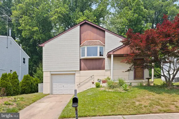 15202 Bernita Dr, PHILADELPHIA, PA 19116