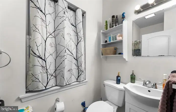 1821 N Bouvier St, Philadelphia, PA 19121 - Image #2