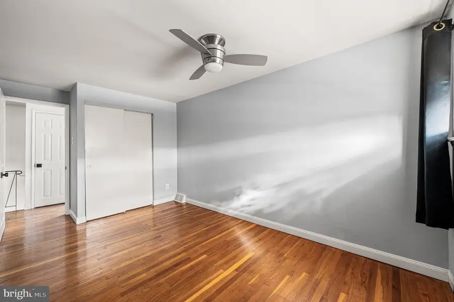 3583 Nottingham Ln, Philadelphia, PA 19114 - Image #2