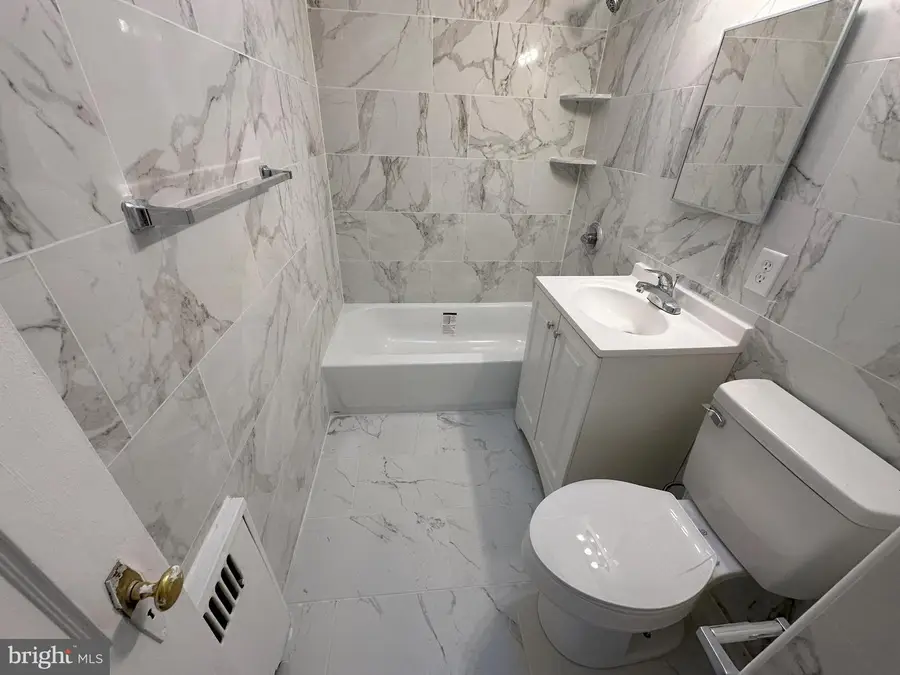 6827 Lynford St, Philadelphia, PA 19149 - Image #2