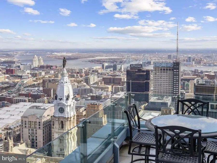 50 S 16th St #4604, Philadelphia, PA 19102 - Image #2