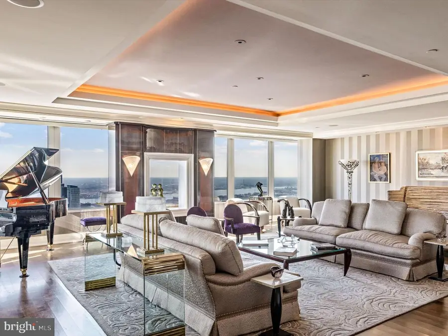 50 S 16th St #4604, Philadelphia, PA 19102 - Image #3