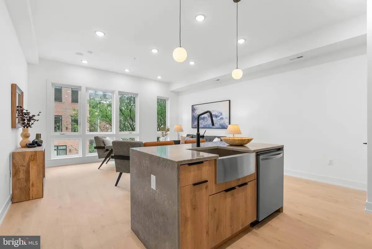 1338 N Franklin St #c, Philadelphia, PA 19122 - Image #1