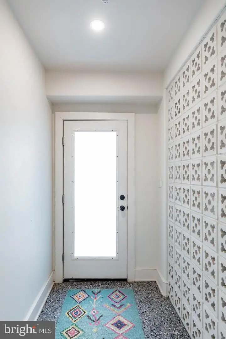 1714 Montrose St #4, Philadelphia, PA 19146 - Image #2