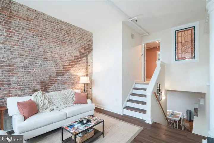 50-56 N Front St #101, Philadelphia, PA 19106 - Image #1