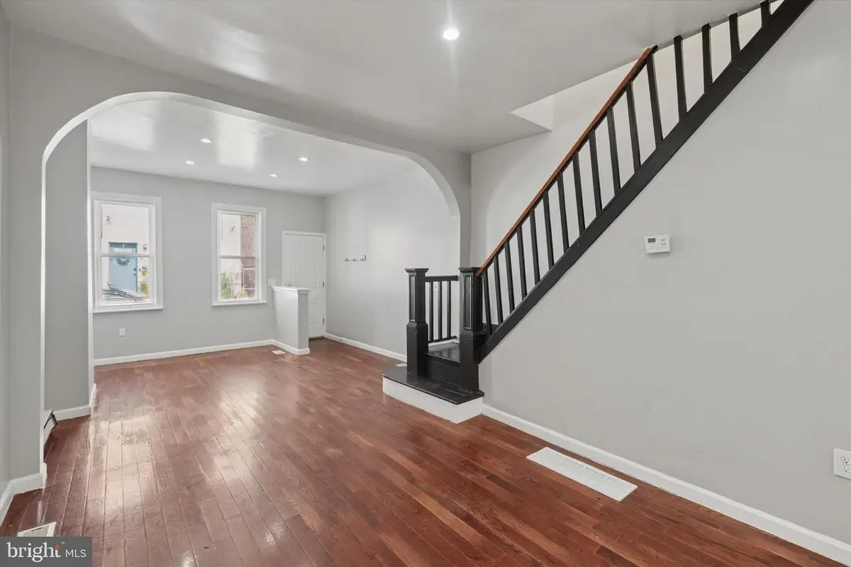 1910 Mcclellan St, Philadelphia, PA 19145 - Image #1