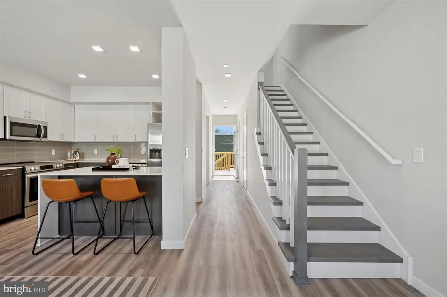 623 Shawmont Ave, Philadelphia, PA 19128 - Image #3