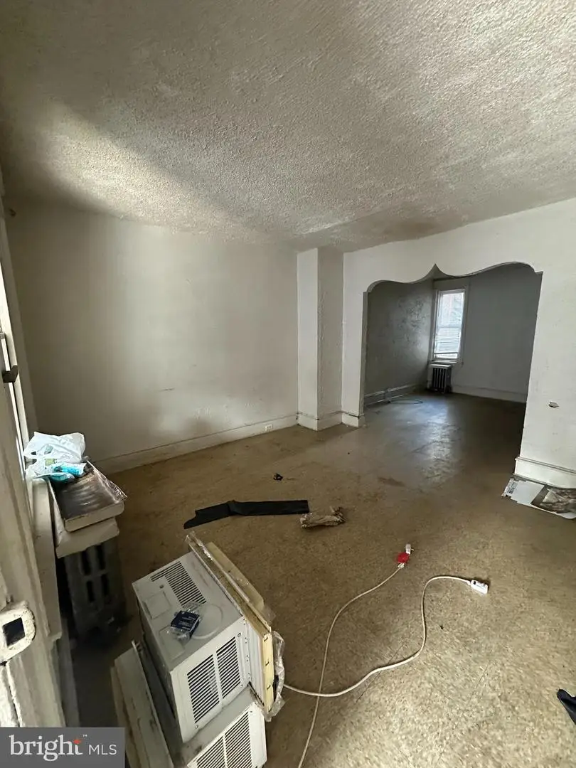 1317 Mcferran St, Philadelphia, PA 19140 - Image #2