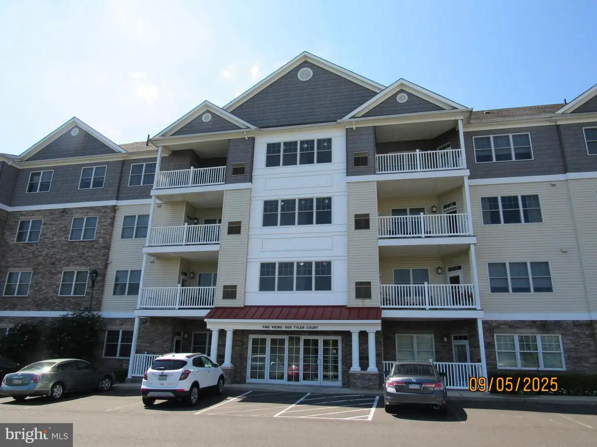 300 Tyler Ct #412, Philadelphia, PA 19111 - Image #1