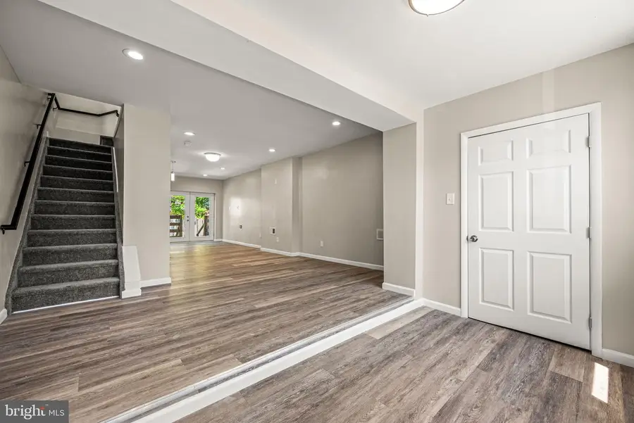 7147 Guyer Ave, Philadelphia, PA 19153 - Image #3