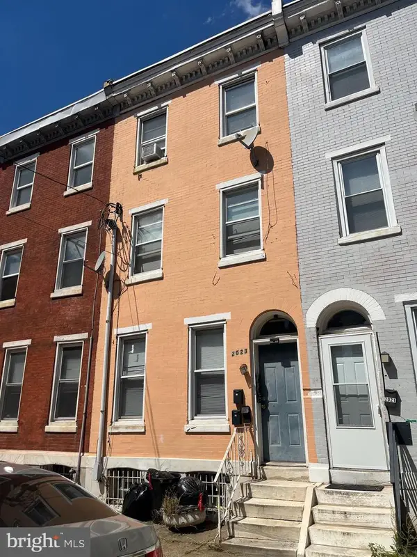 2023 W Oxford St, PHILADELPHIA, PA 19121