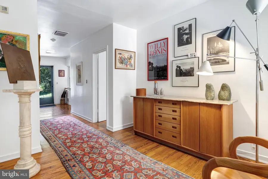 4145 Timber Ln, Philadelphia, PA 19129 - Image #2